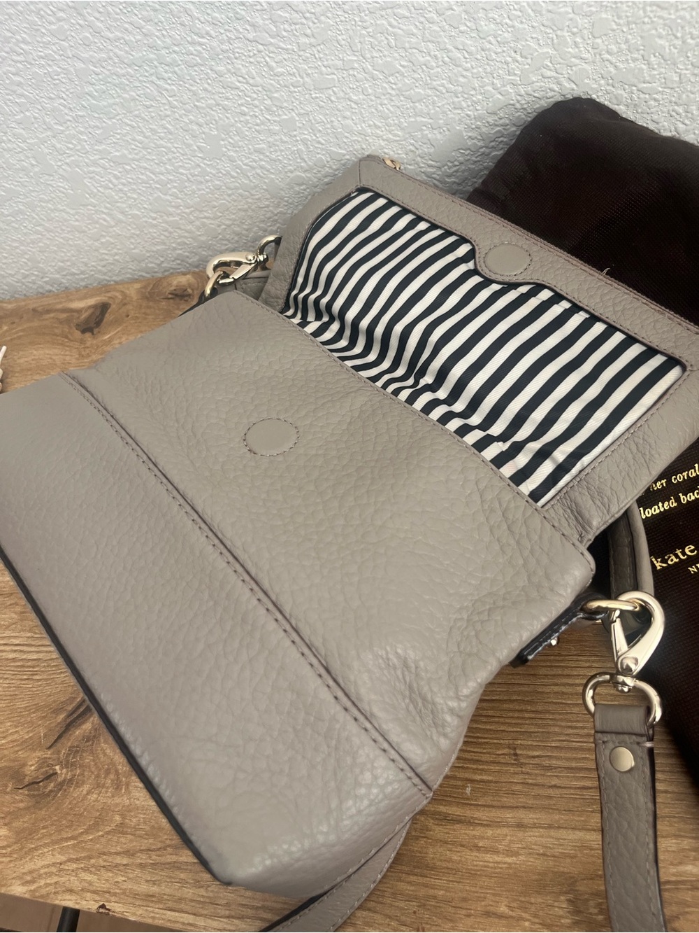 Kate Spade New York Cobby Hill Convertible Crossbody in Gray Beige with Dust Bag - Picture 13 of 16